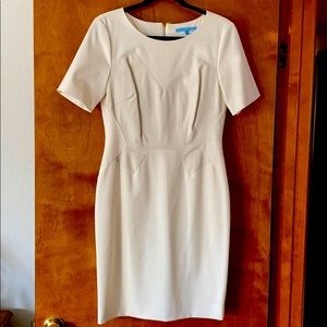 Woman’s Winter White Antonio Melani Dress